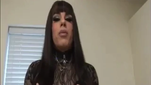 Travesti, chico a pelo