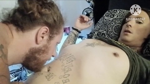 Dominación femdom trans con un gran pene transgénero